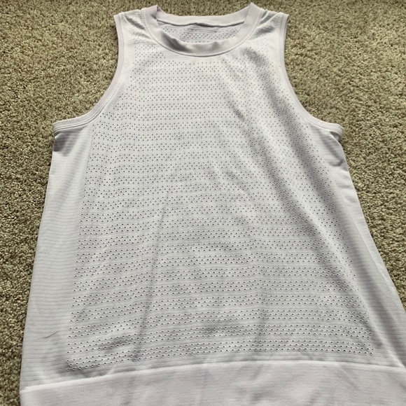 White Lulu tank - Picture 1 of 4